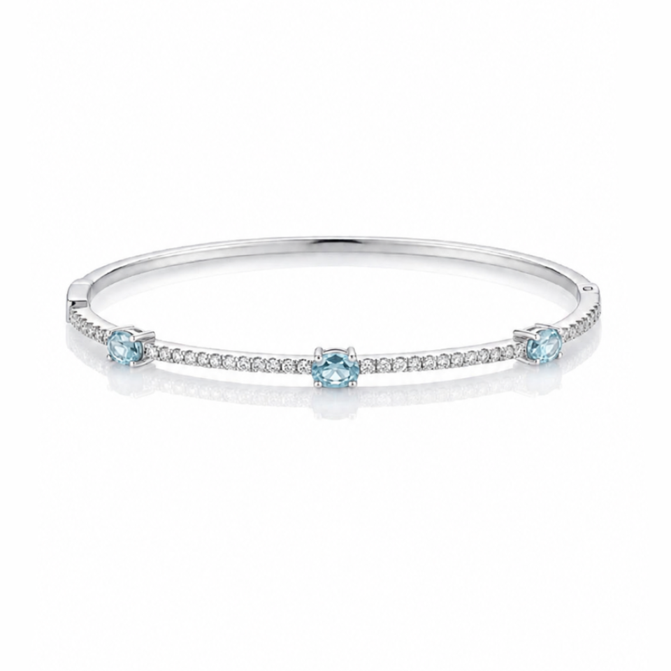 Oval Aquamarine and Diamond Bracelet