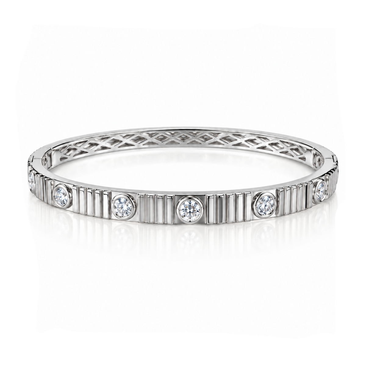 Bezel Diamond Fluted Bangle