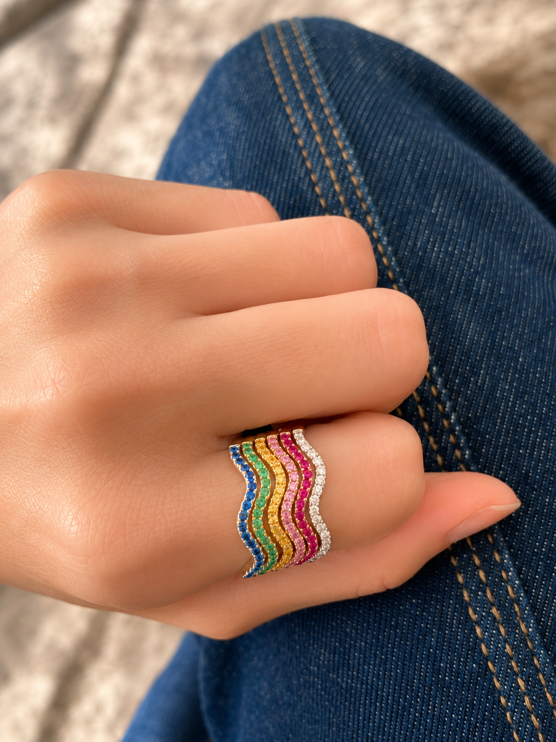 Wavy Band